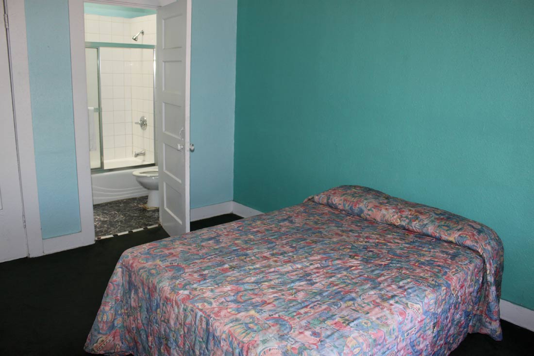 Hotel West Inn Hollywood — photo 36 of 60